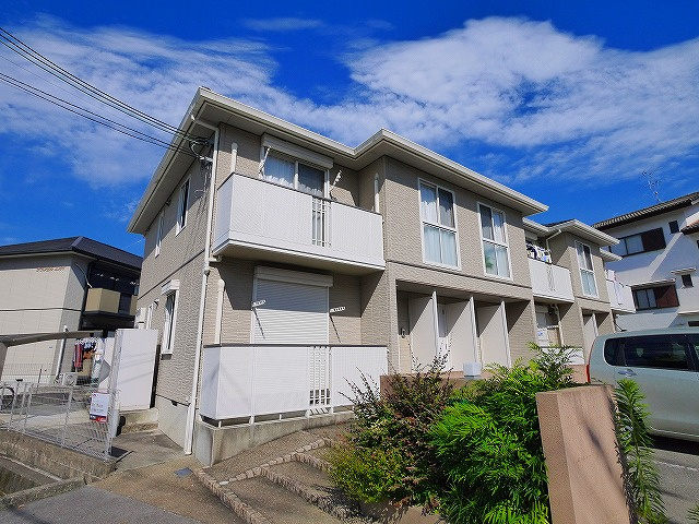 グランヒル　ミワ