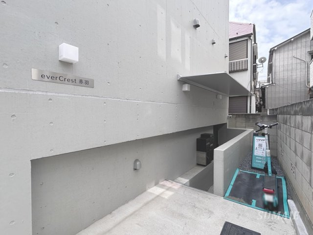 everCrest赤羽のエントランス|建物入口です