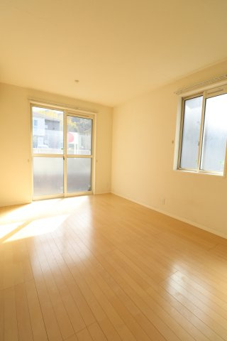 かぐや姫パークAの居間・リビング|内装前です。