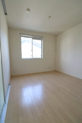 かぐや姫パークAの洋室|内装前です。