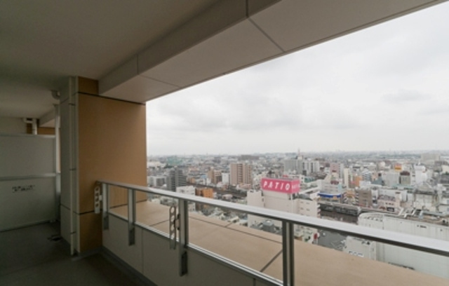 グランドターミナルタワー本八幡のバルコニー|※写真は同タイプ住戸です。