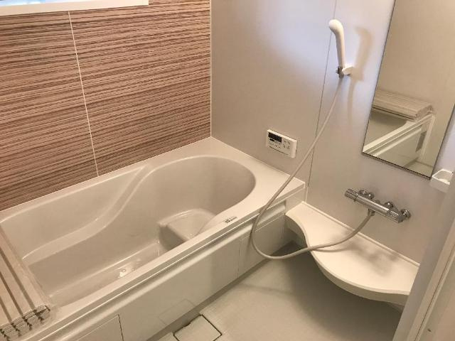 メゾン　ラ・セーヌⅡの浴室|バス