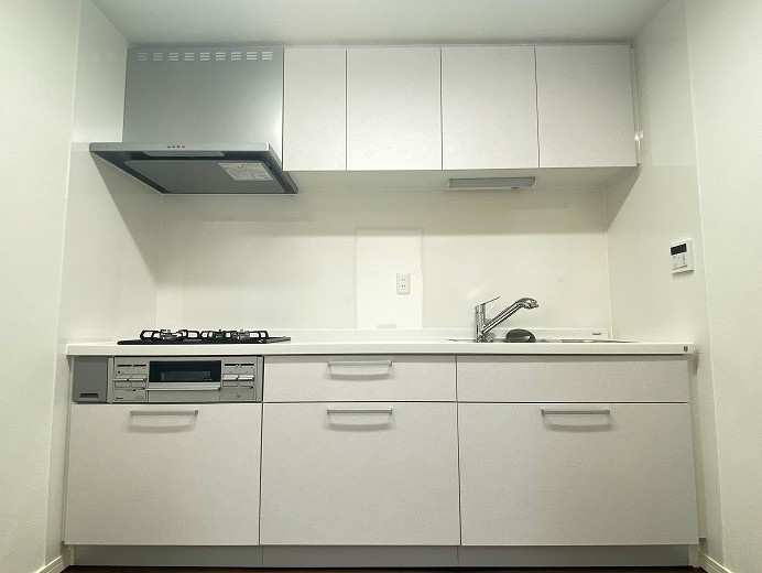 ファミール茜部のキッチン