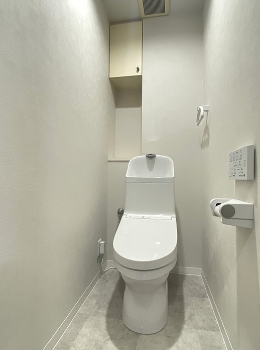 ファミール茜部のトイレ