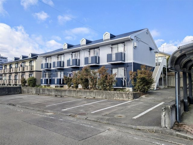 ヴィラパークサイドの駐車場