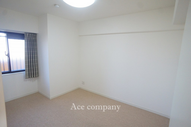 【子供部屋】 | ライオンズマンション八尾 | 【北側：洋室5.8帖】