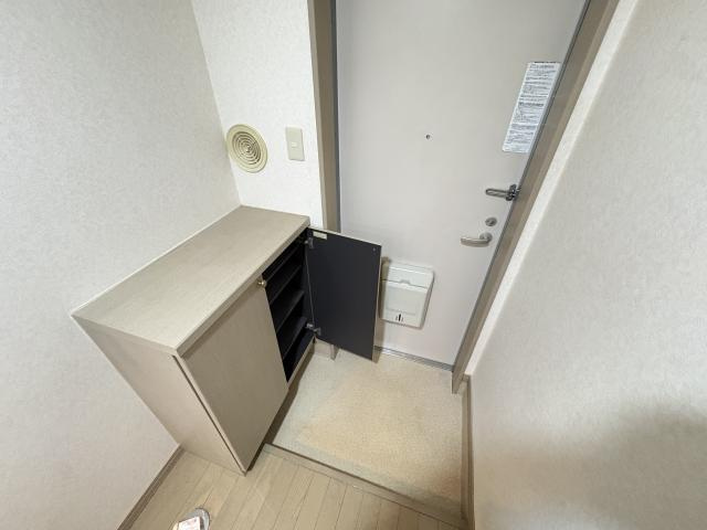 ラ　フランボワーズの玄関