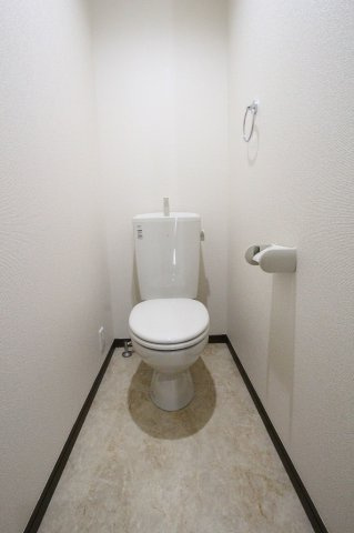 上志段味１４７９ＫＯＤＡＴＥＸⅥのトイレ|参考写真です。