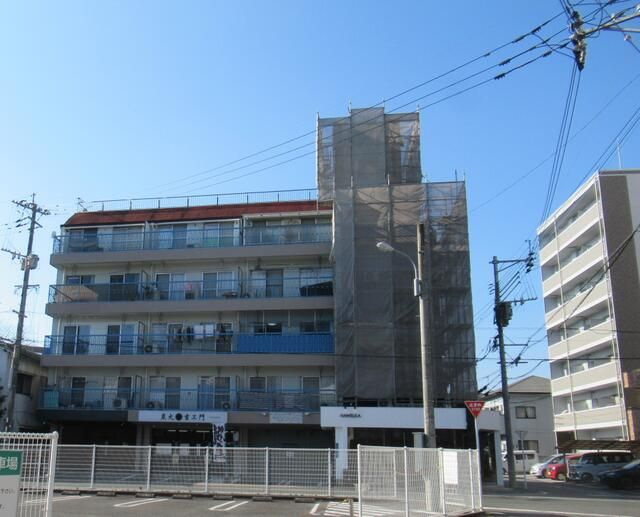 味噌天神マンションの外観
