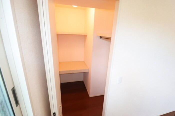 シャルマン・ルミエールの収納