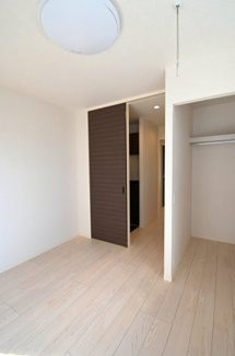 【居間・リビング】 | ラグレント