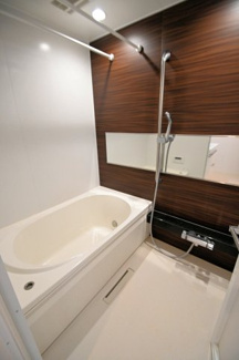 【浴室】 | ラグレント