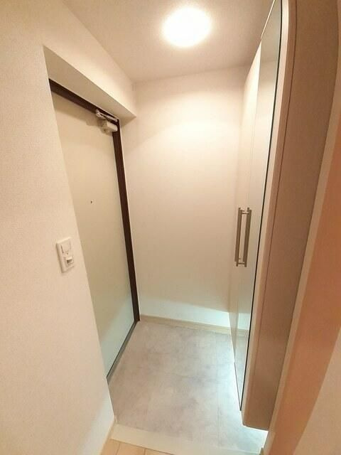 アンソレイエの玄関