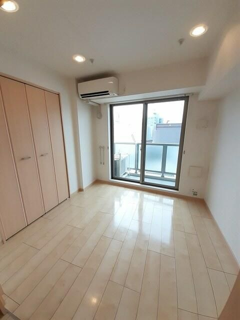 アンソレイエの内装