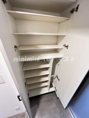 アーバネックス難波WESTの収納