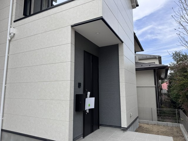 流山市松ケ丘６丁目新築戸建（松ケ丘12期）のエントランス|エントランス・玄関ポーチ