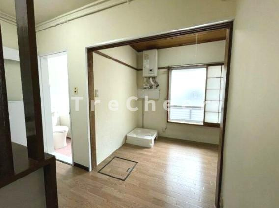 ユシマハイツの居間・リビング