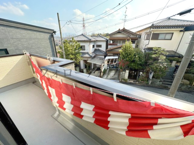 堺市美原区平尾のバルコニー|開放的で明るい空間を演出してくれるバルコニーです