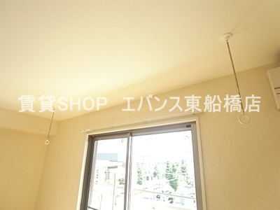  | クレストコート