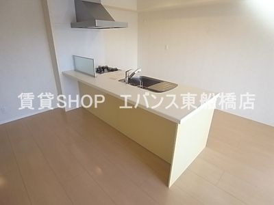  | クレストコート
