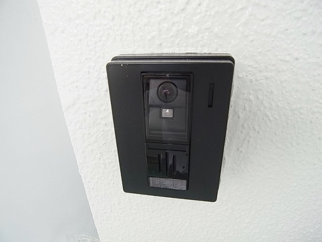 ラムール花山Ａ棟のセキュリティ|お部屋の中らからでも安心のＴＶモニターフォンを完備