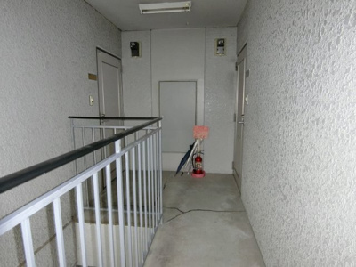 【エントランス】 | メゾン三輪