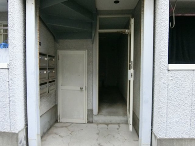 【エントランス】 | メゾン三輪