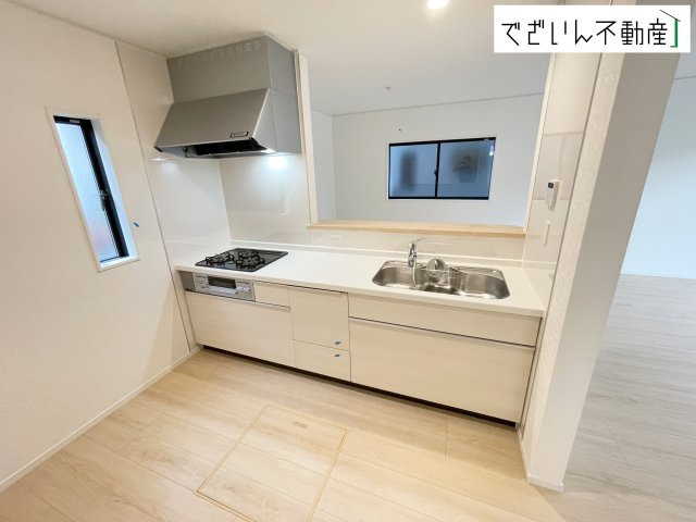 【キッチン】 | CRADLE GARDEN鴻巣市鴻巣第1　新築住宅 | ≪2号棟≫
現地(2026年7月撮影)