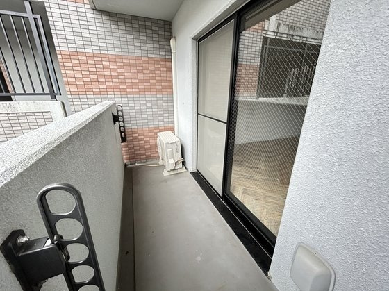 ウイングス７番館のバルコニー