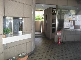ライオンズマンション鷹取のロビー