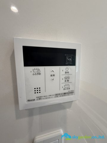 平塚市田村第49　新築戸建　全１棟１号棟の発電・温水設備