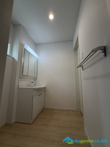 平塚市田村第49　新築戸建　全１棟１号棟の脱衣所