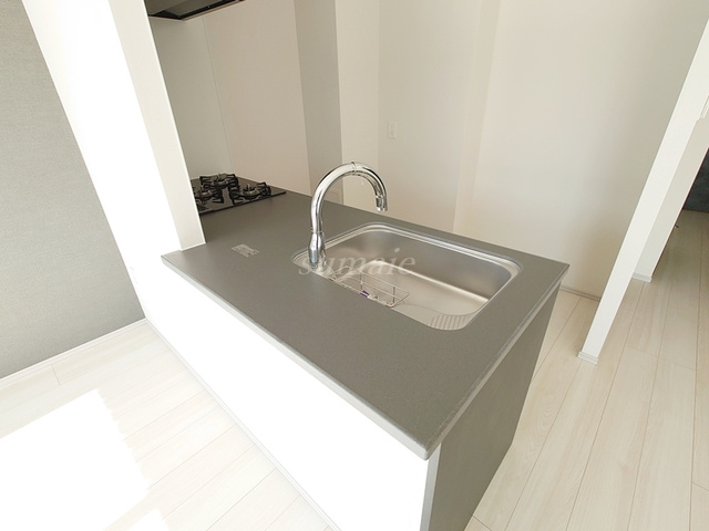 ＬＵＭＥＥＤ赤羽ＮＯＲＴＨのキッチン|人気のカウンターキッチンです☆