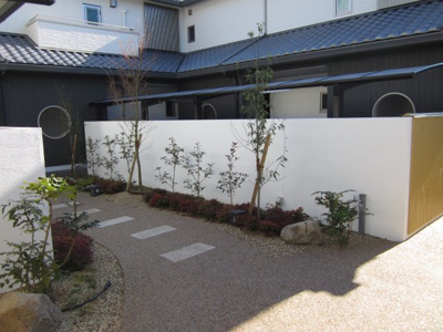 【庭】 | シャーメゾンマルト