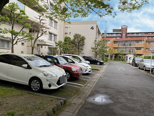 東大路高野第2住宅第5号棟の駐車場