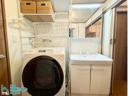 東大路高野第2住宅第5号棟の独立洗面台