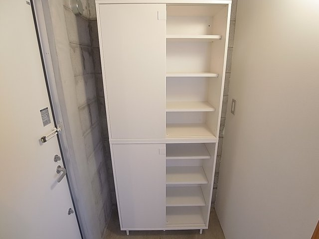 Authent神戸南の玄関|ダブルロック・シューズボックス完備の玄関