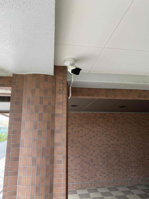 レイヴェルⅣの内装|入口に防犯カメラ有 