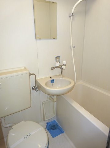 レナジア東所沢の浴室