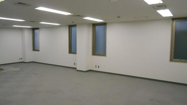 第一鈴木ビルの居間・リビング| 