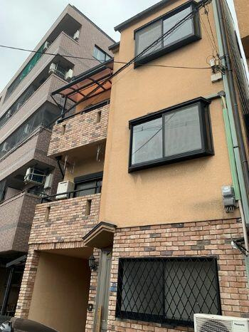 大枝南町　中古一戸建ての外観|新しい生活にいかがでしょうか？外観はお住まいの顔になります。こだわりたいポイントですね。外壁塗装や屋根塗装のご相談も承っております。
■現地内覧・資金計画相談・住宅ローン相談もお問合せ受付中■