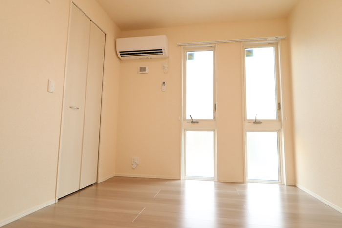 NKガーデンの居間・リビング