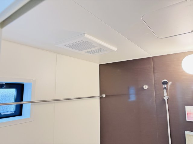 流山市東初石１丁目新築戸建（東初石15期）の冷暖房・空調設備|雨の日も安心の浴室乾燥機つき