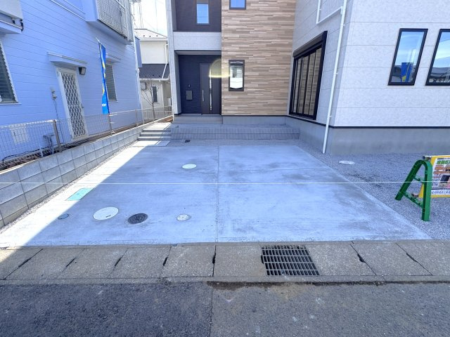 流山市東初石１丁目新築戸建（東初石15期）の駐車場|駐車スペース・並列2台駐車可