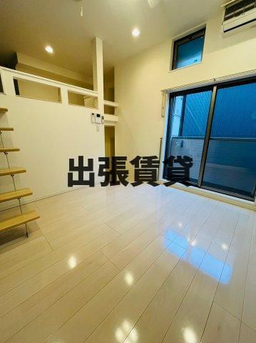 仲介手数料0円！！イデアーレ尼ケ坂の居間・リビング
