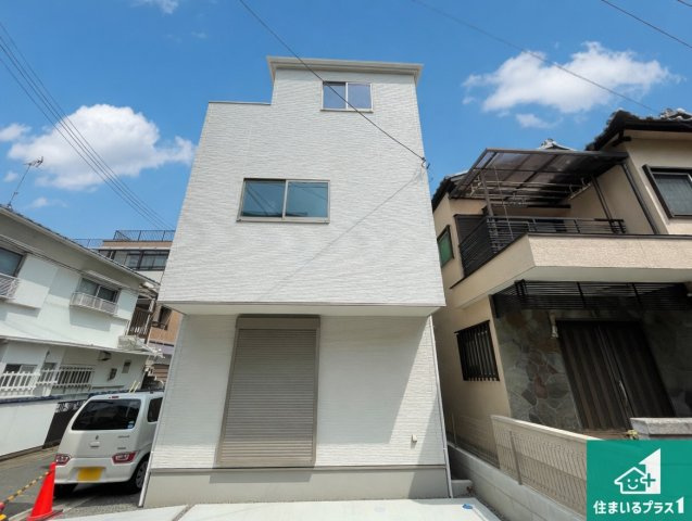 京都市山科区四ノ宮垣ノ内町　第1期　新築一戸建ての外観|安心の10年保証！外観を美しく保ち、雨水で汚れを落とします！気になることがありましたら、お気軽にお問い合わせください！