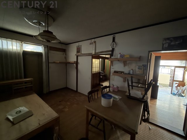 こちらの居間で趣味の時間をお楽しみください