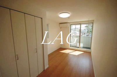 【居間・リビング】 | クレアコート大宮 | 洋室のお部屋です。