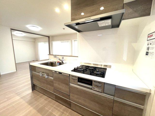 ダイアパレスサザンコート姪浜のキッチン|
食洗器付きのキッチン♪
日々使うものだからからこその、こだわりの設備にしております☆