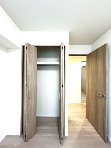 ダイアパレスサザンコート姪浜の収納|
天井まである収納♪長いものも収まりそうですよね！